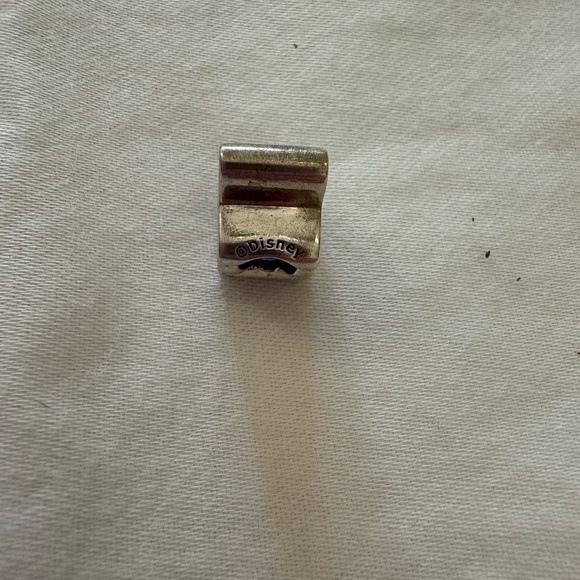 Authentic Pandora Charm Disney Mickey Iconic Glove Thumb Up Bead 925 ALE Sterlin - Picture 5 of 8